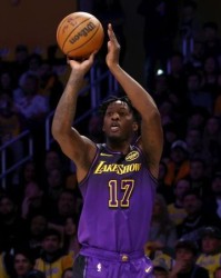 开云Kaiyun官网入口-终于等到你！湖人3D新援轰16分+4记三分变詹皇绝配